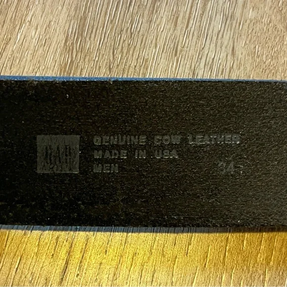 GAP Black Leather Belt - 34 - Picture 4 of 5
